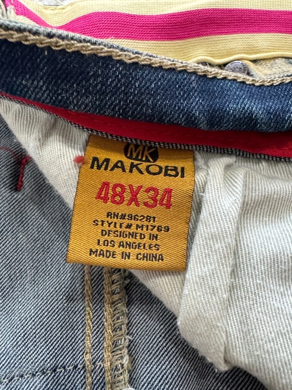Makobi Washed Distressed Men's Straight Jeans with Pink Side Stripe Sz 48
